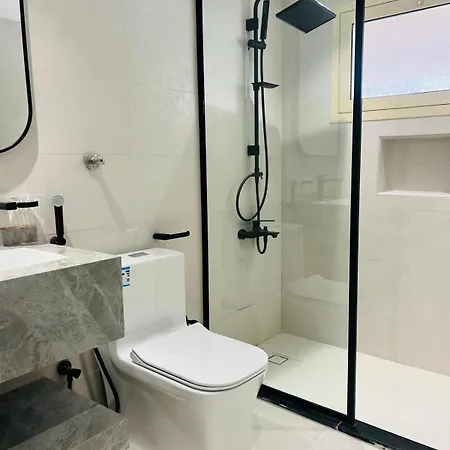 Al Huwailat Deluxe Appartment Al Al Jubail Extérieur photo