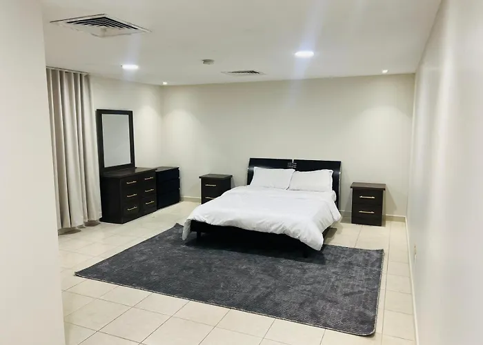 Al Huwailat Deluxe Appartment