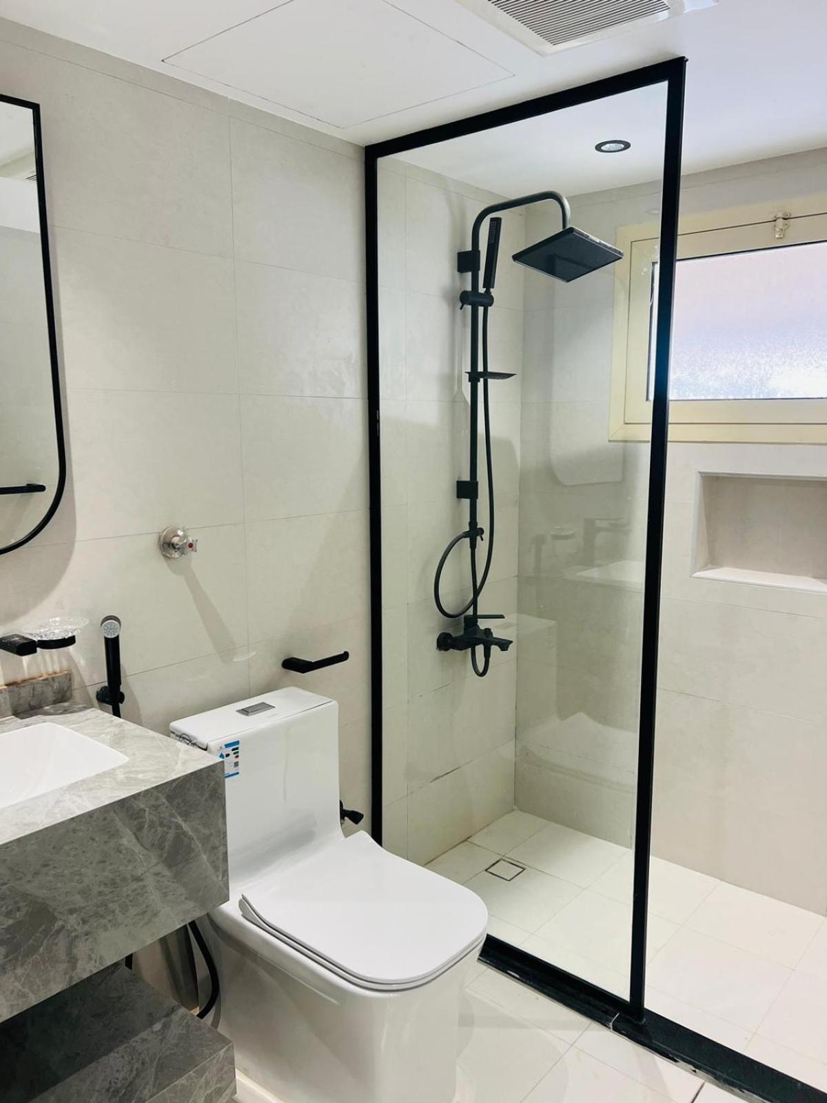 Al Huwailat Deluxe Appartement *